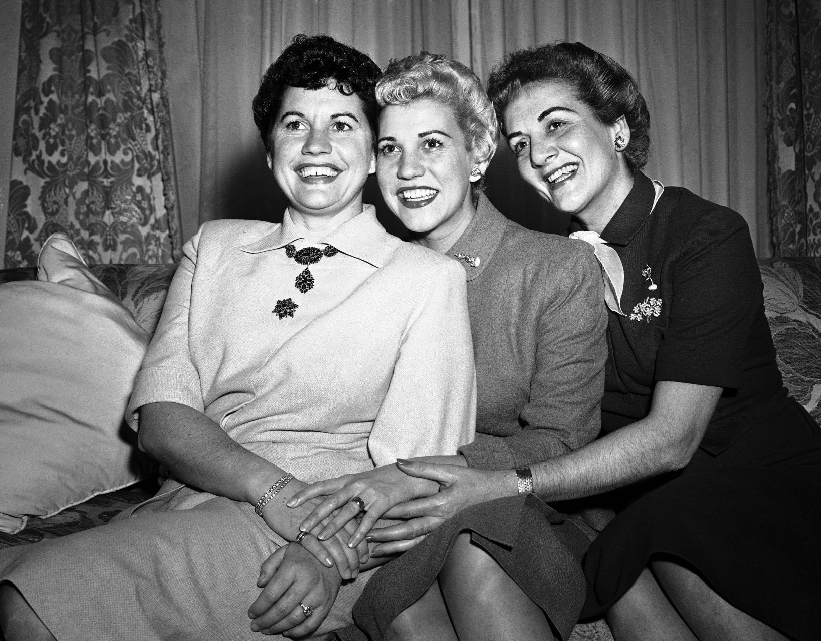 1952: Andrews Sisters